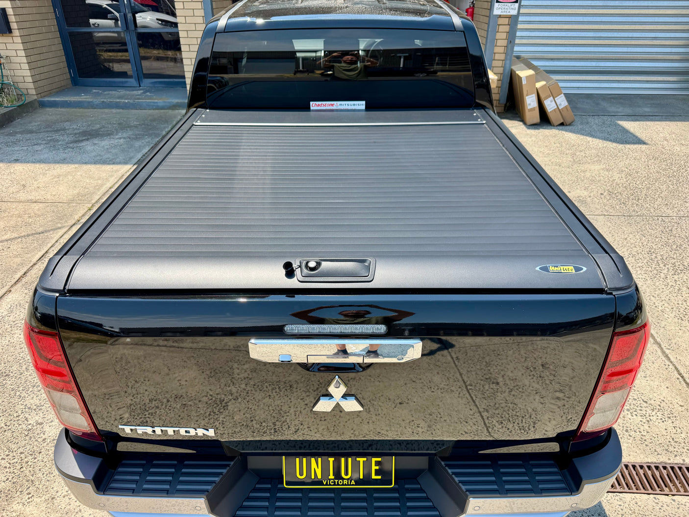 Nissan Navara D27 Manual Roller Shutter 2026+ Gen2 Cover - UniUte