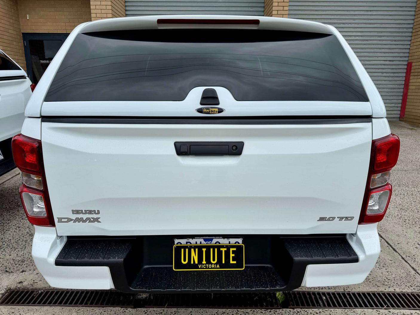 canopy dmax design for 2020–2025 models.