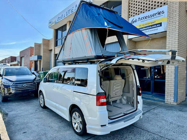 2 Person Aluminium HardShell Roof Top Tent with Side Awning