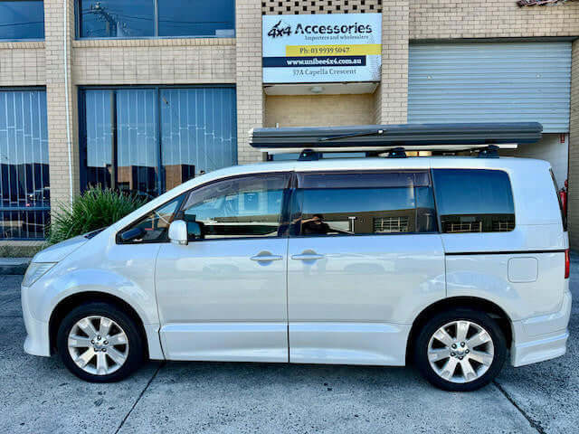 2 Person Aluminium HardShell Roof Top Tent with Side Awning