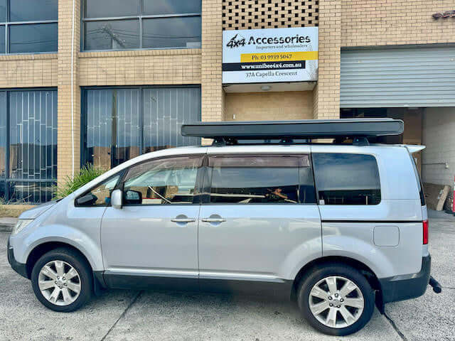 2 Person Aluminium HardShell Roof Top Tent