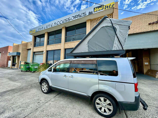 2 Person Aluminium HardShell Roof Top Tent