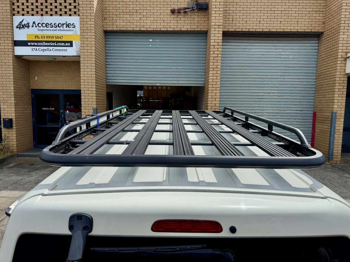 Black Aluminium Roof Rack Platform for Toyota HiAce 200 series 2005-2019 - UniUte