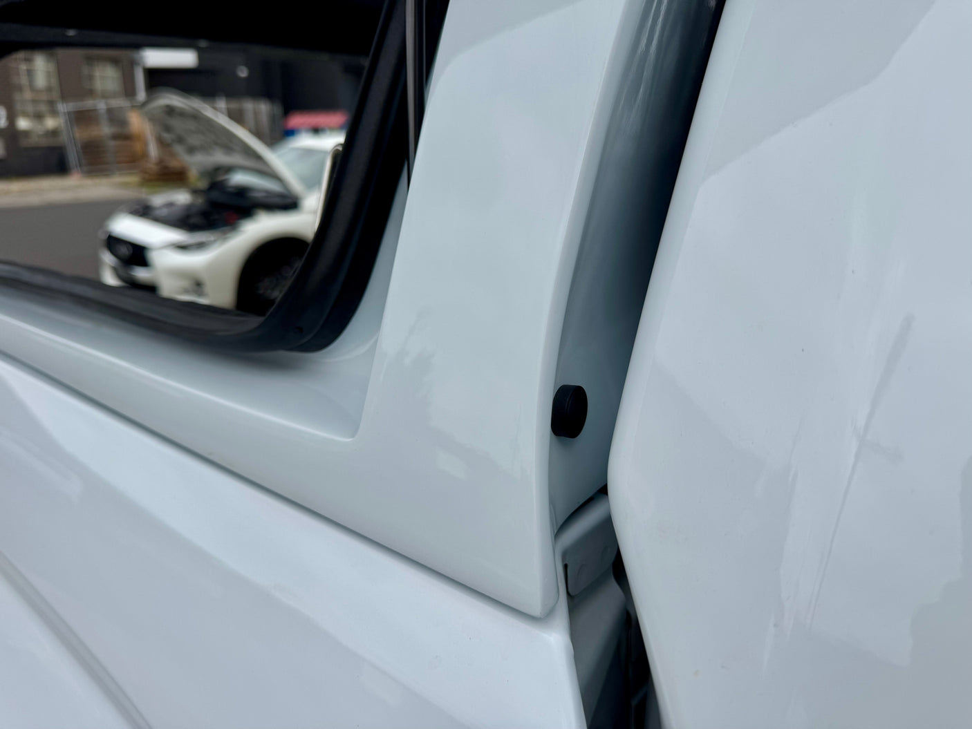 Volkswagen Amarok Canopy 2023-2025 - UniUte PRO Series