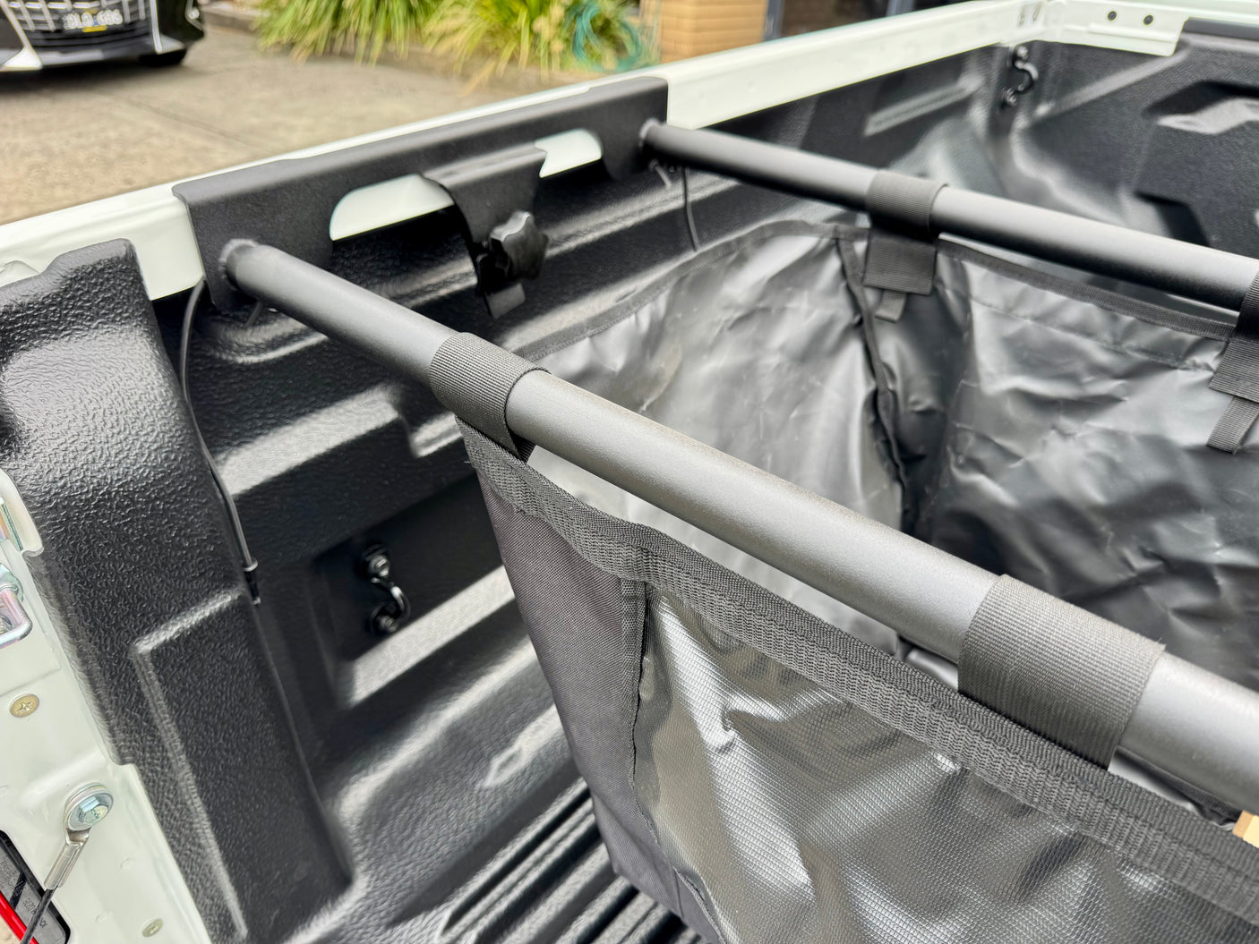 Ute Tub Organiser Hammock — Universal Ute Tray Storage