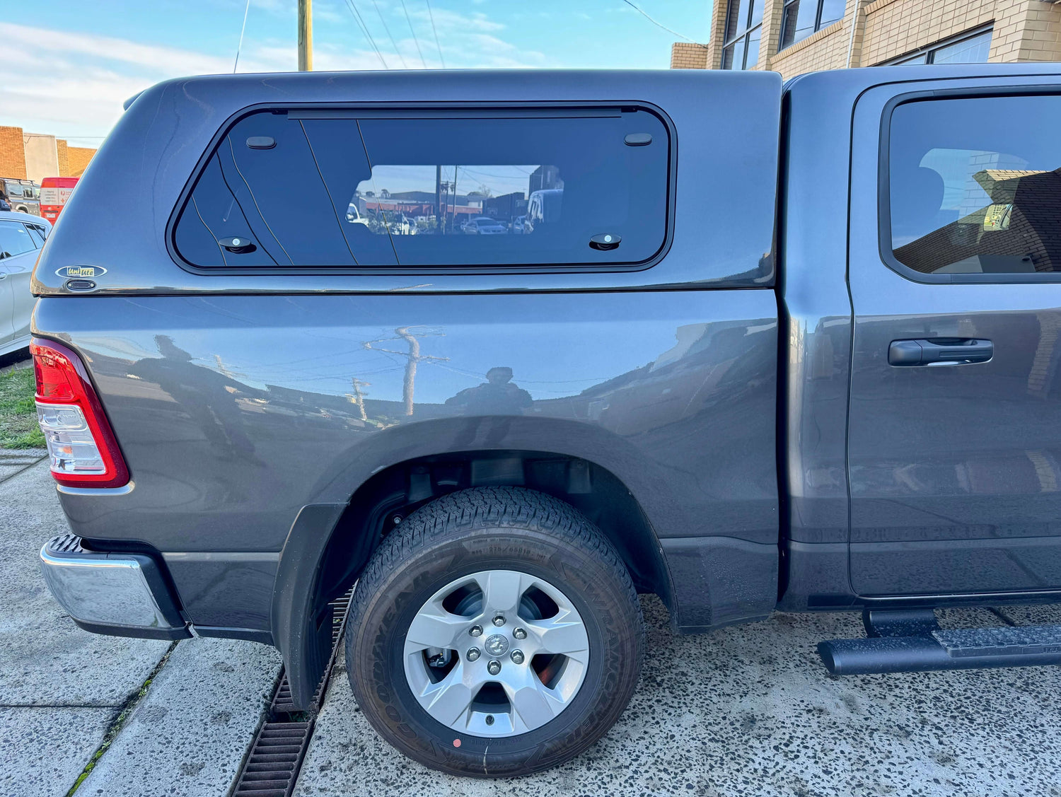 RAM 1500 canopy FORCE PRO DT 2020-2025 for durability on a truck.