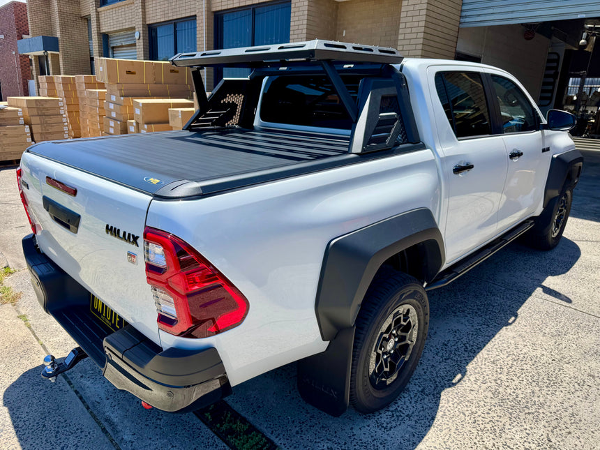 Universal Roll Bar with Multifunction Rack