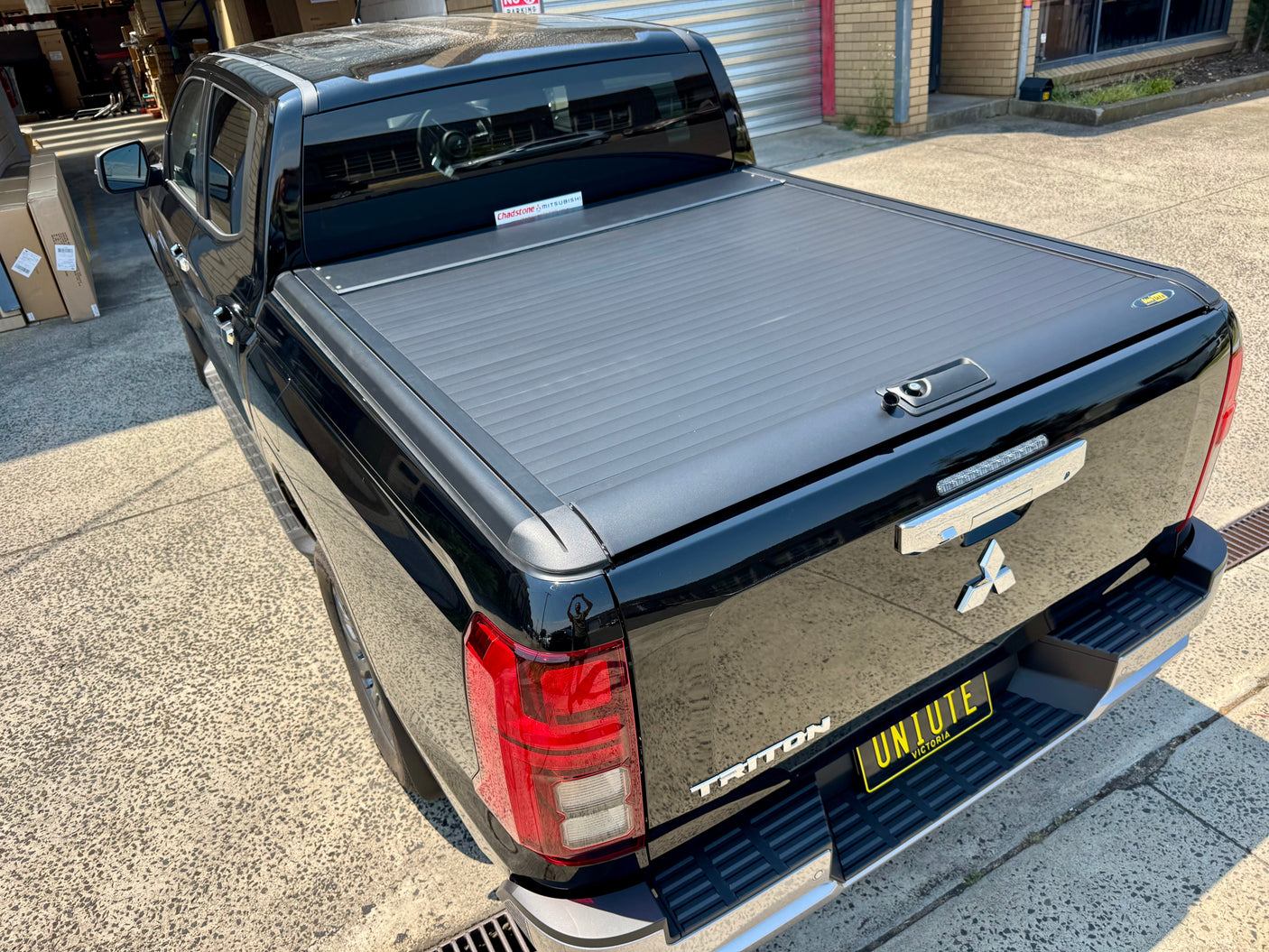 Nissan Navara D27 Manual Roller Shutter 2026+ Gen2 Cover - UniUte