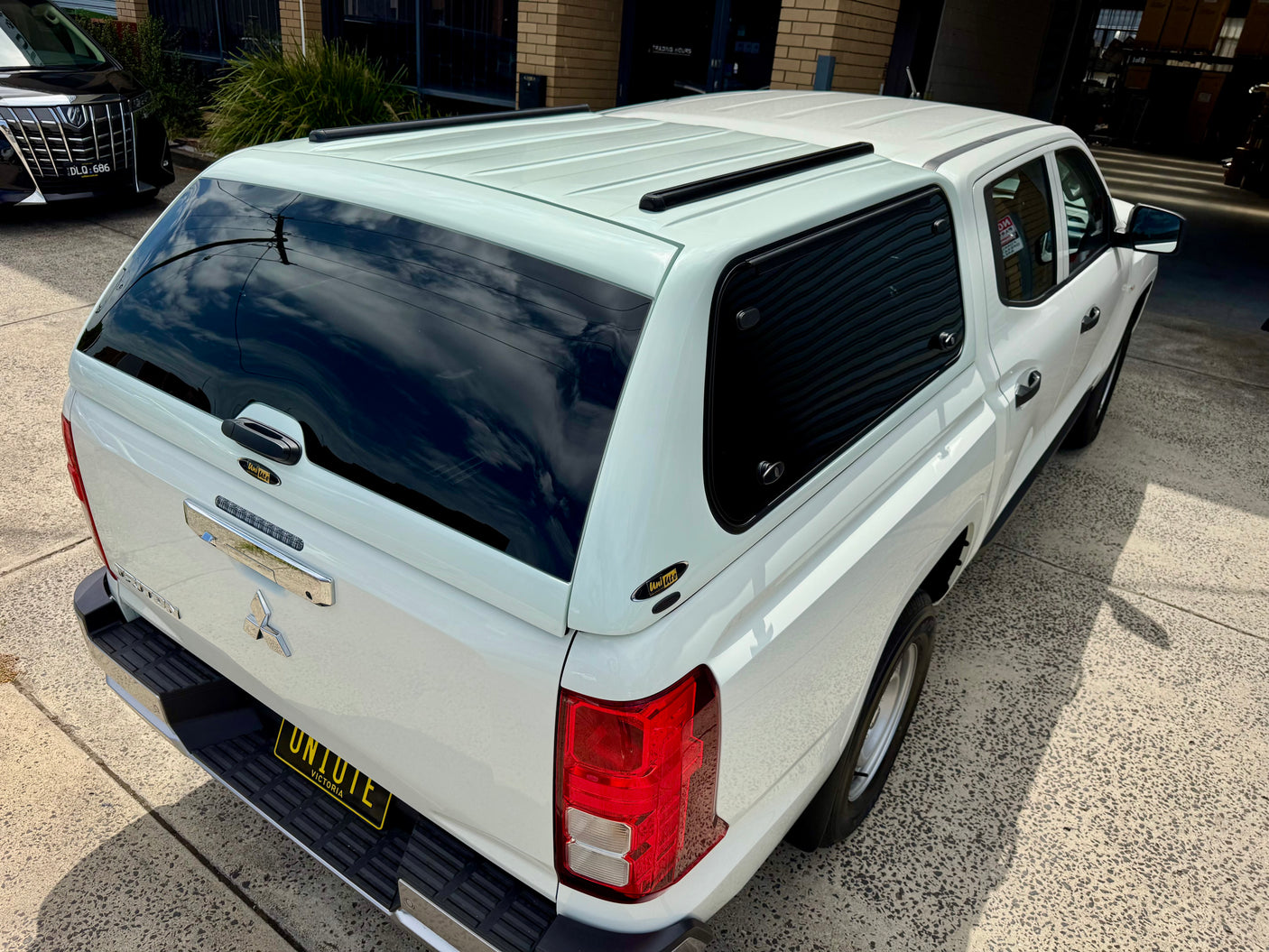 Triton Canopy Mitsubishi MV 2024+ FORCE PRO