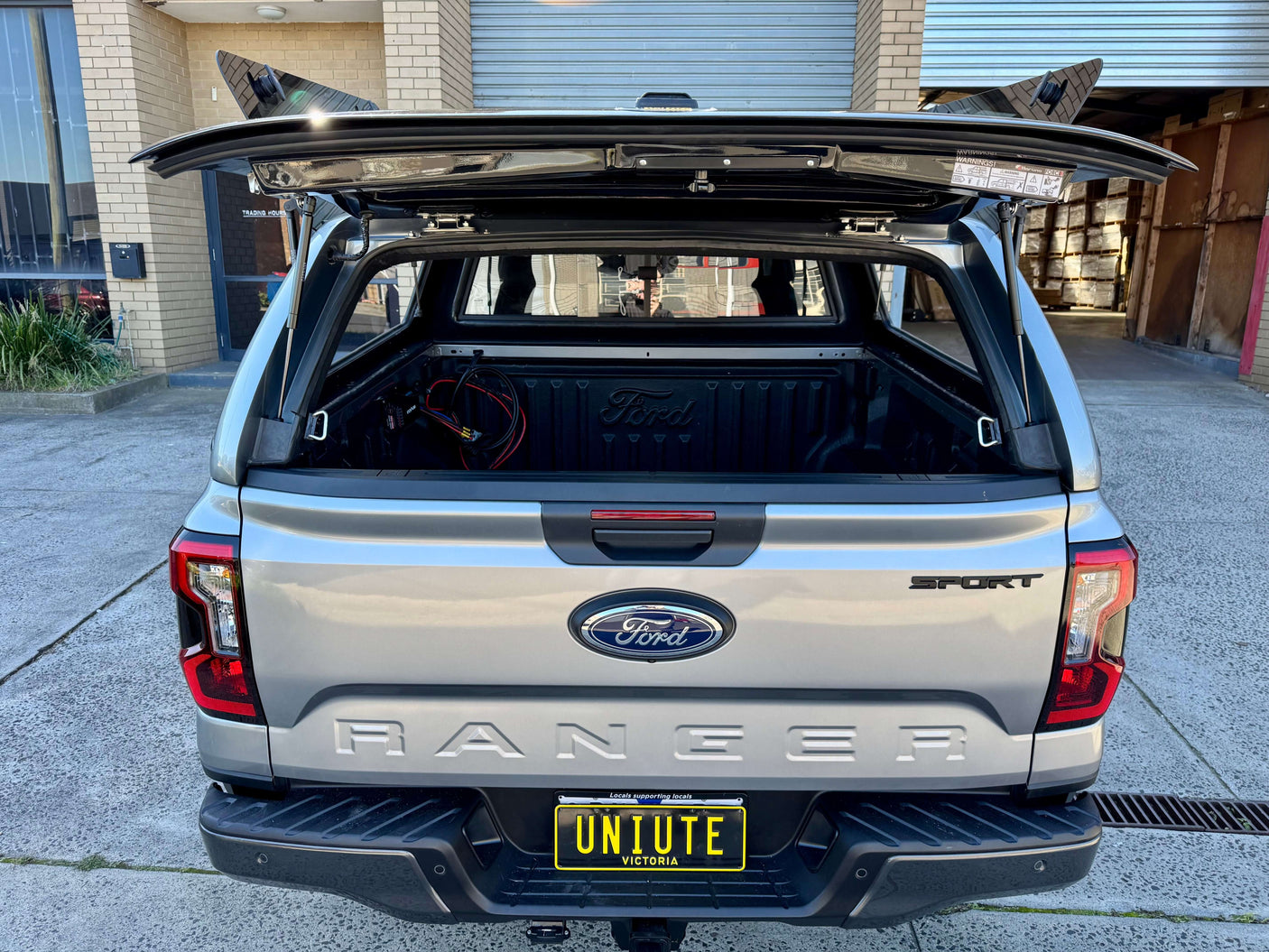 Ford Ranger canopy on RA NextGen 2022-2025 model, FORCE PRO edition, highlighting premium style and security for dual cab trucks.