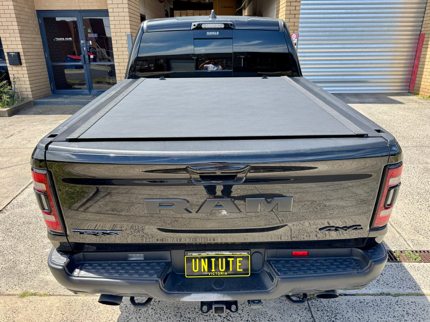 HR REVOLVER Hard Rolling Cover for RAM 1500 DT 2020-2025 5,7' BED - UniUte