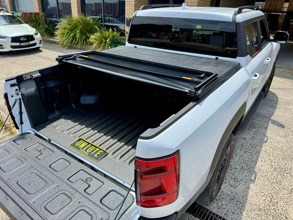 BYD Shark 6 Tonneau Cover Soft Tri-Fold for 2025+