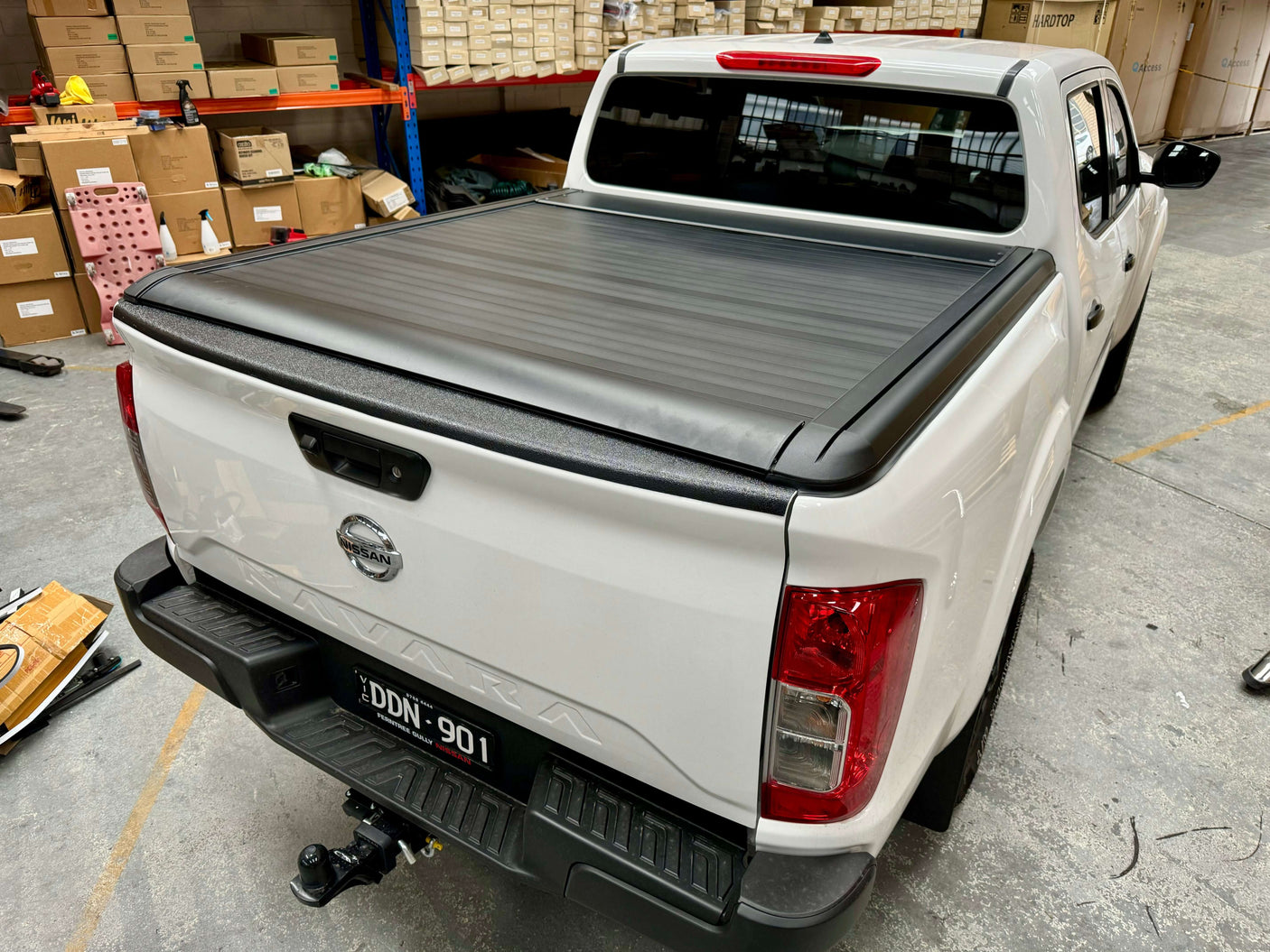 Nissan Navara with UniUte EGen2 Electric Black np300 roller shutter for enhanced utility and style.