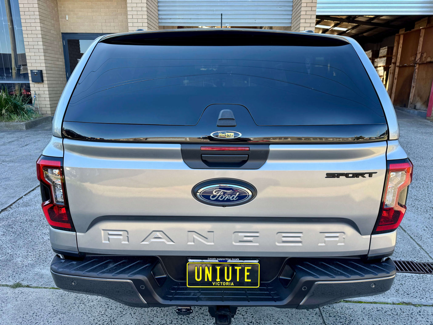 Ford Ranger canopy showcasing style and versatility. Keywords: ford ranger canopy.