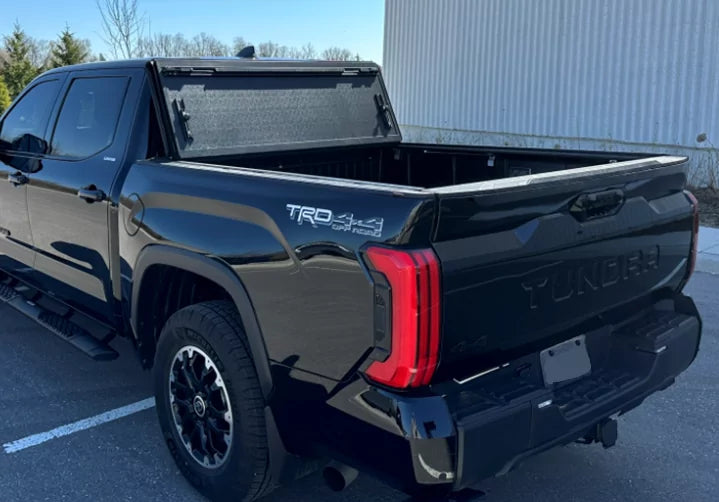 Quad-Fold Hard Lid Tonneau Cover For Toyota Tundra 5'5" 2023-2026 - UniUte