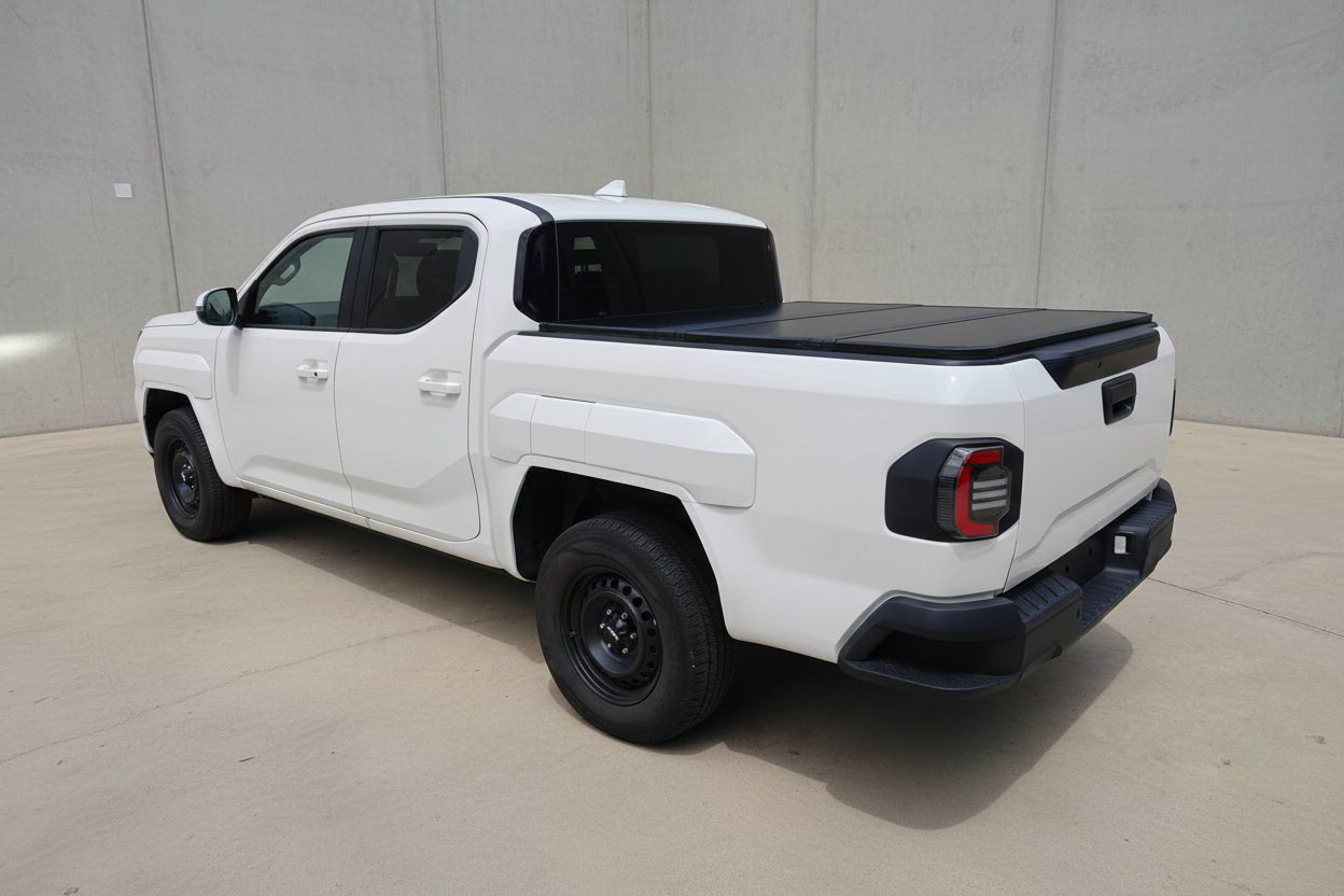 KIA Tasman Hard Lid 2025+ Tri-Fold Hard Lid Cover KIA TASMAN