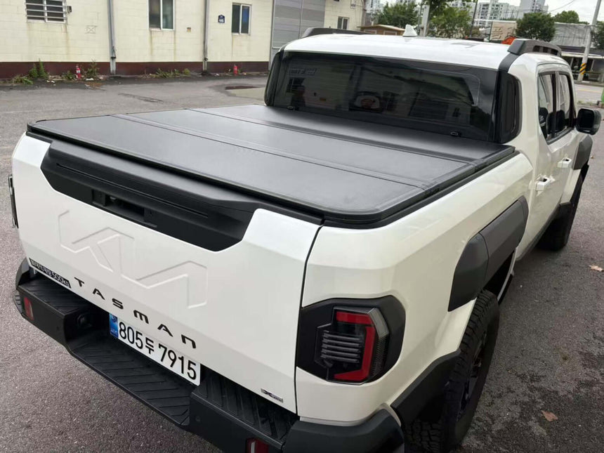 KIA Tasman Hard Lid Cover, offering enhanced protection and style for your ute. Focus keyword: kia tasman hard lid.
