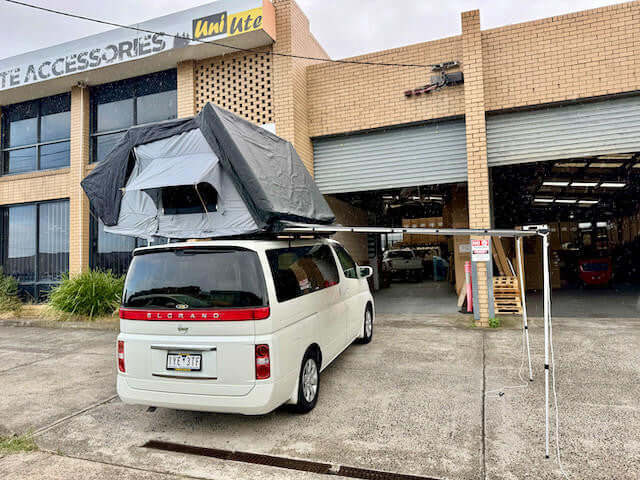 Cassette side awning 200x250cms