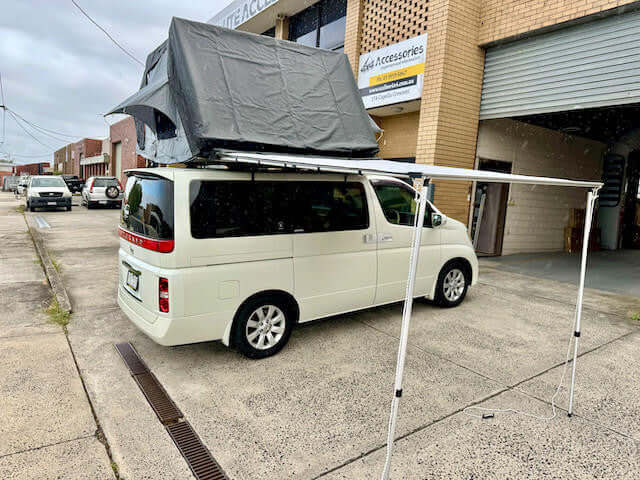 Cassette side awning 200x250cms