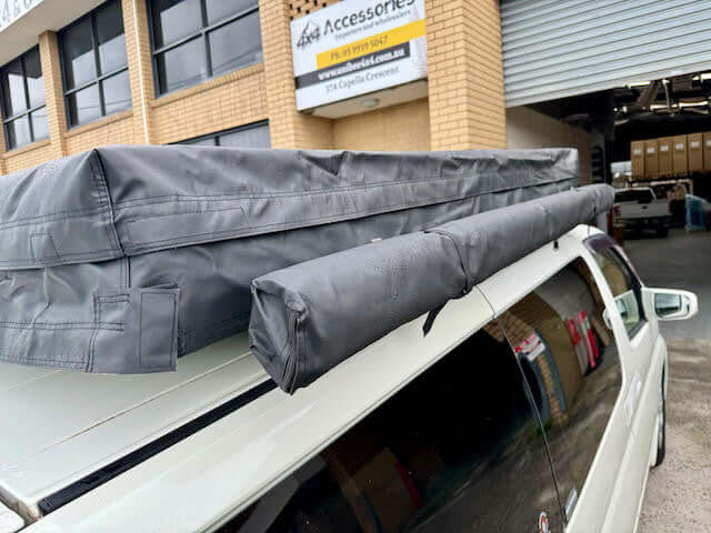 Cassette side awning 200x250cms