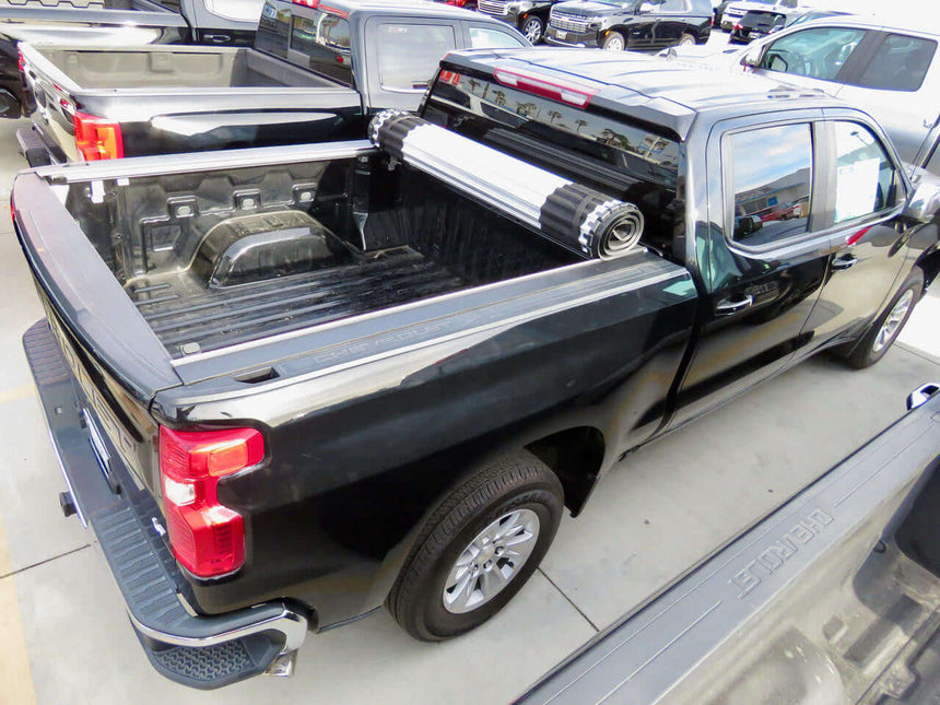 CHEVROLET SILVERADO HR REVOLVER Hard Rolling Cover for Chevrolet Silverado 1500 2019-2023 5,7' BED