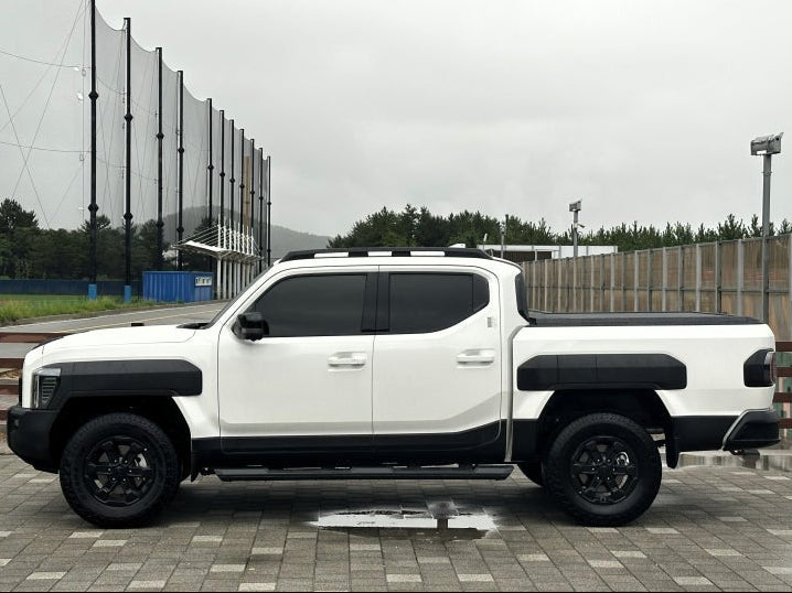 Kia Tasman Roller Shutter 2025+ Gen2 Manual by UniUte on a white ute