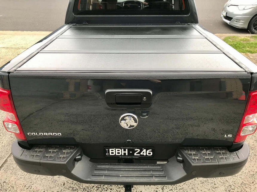 ISUZU D-MAX Quad-Fold Hard Lid Tonneau Cover for NEW Isuzu D-Max 2020-2023