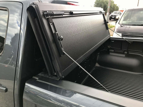 ISUZU D-MAX Quad-Fold Hard Lid Tonneau Cover for NEW Isuzu D-Max 2020-2023
