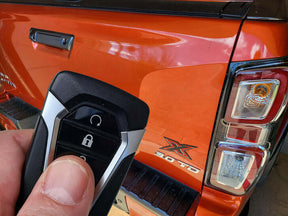 Tailgate central locking for Isuzu D-Max 2020-2026 — installed actuator detail | UniUte