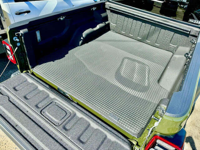 JEEP GLADIATOR Tub Mat For Jeep Gladiator 2020-2024