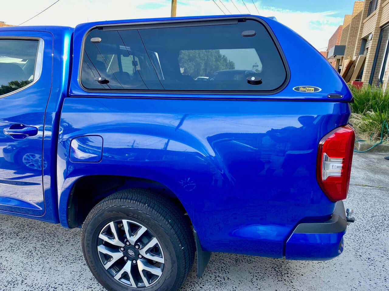 UniUte FORCE PRO ldv t60 canopy on a blue truck, showcasing perfect fit and style for LDV T60 models from 2017 to 2025.