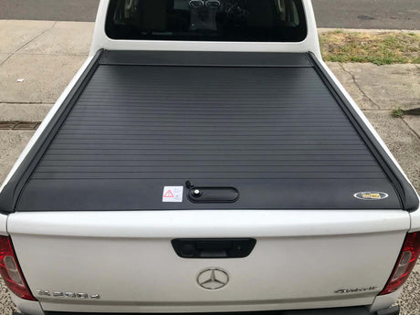 UniUte Gen1 X Class Roller Shutter on Mercedes-Benz 2017-2021, manual cover for ultimate protection and style.