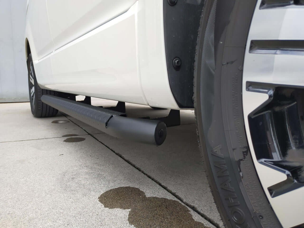 MITSUBISHI DELICA 2.5" Black Side Bars For Mitsubishi DELICA D5 2006-2022