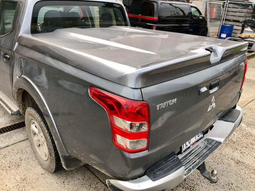 MITSUBISHI TRITON 1 Piece Hard Lid For Mitsubishi Triton MR 2019-current