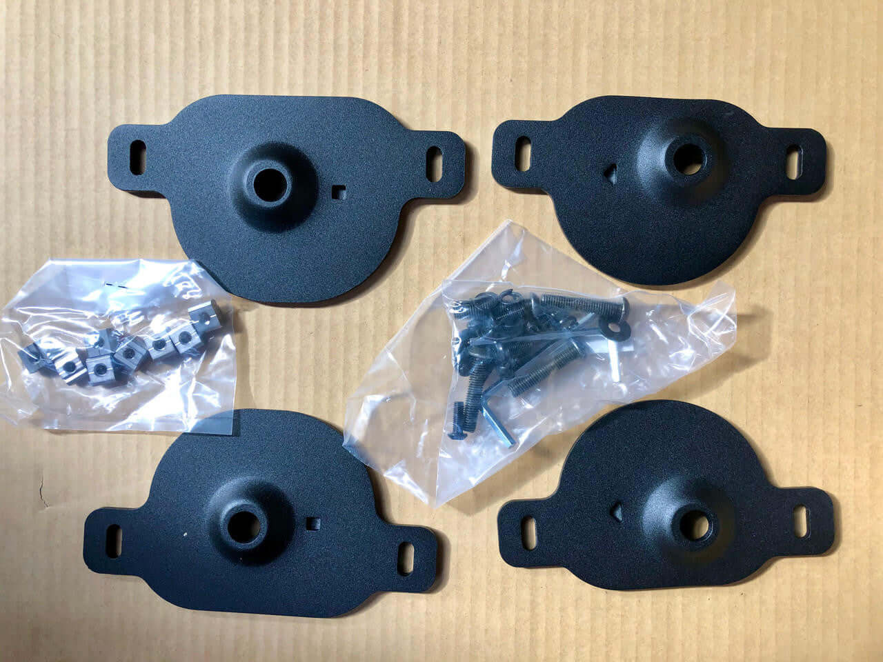 MITSUBISHI TRITON Adapter Kit For Mitsubishi Triton MQ & MR Gen1/Gen2/EGen2 Roller Shutter Factory Sports Bar
