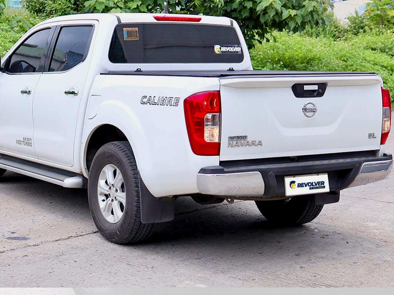 HR REVOLVER hard rolling cover for Nissan Navara NP300 — available at UniUte Australia