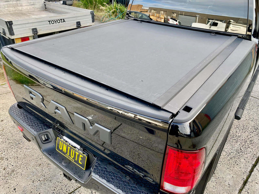 RAM 1500 HR REVOLVER Hard Rolling Cover for Dodge RAM 1500 DT 2020-2023 5,7' BED