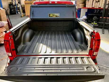 RAM 1500 Quad-Fold Hard Lid Tonneau Cover for Dodge RAM 1500 DS 2009-2023 5,7' BED