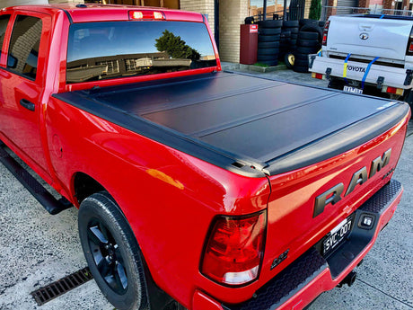 RAM 1500 Quad-Fold Hard Lid Tonneau Cover for Dodge RAM 1500 DS 2009-2023 5,7' BED