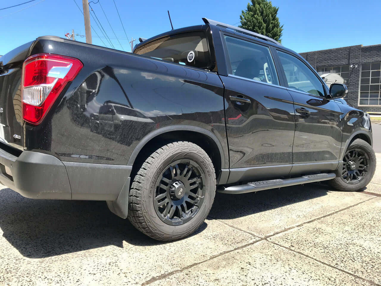 SSANGYONG MUSSO Black Side Bars / Side Steps For SsangYong Musso 2018+