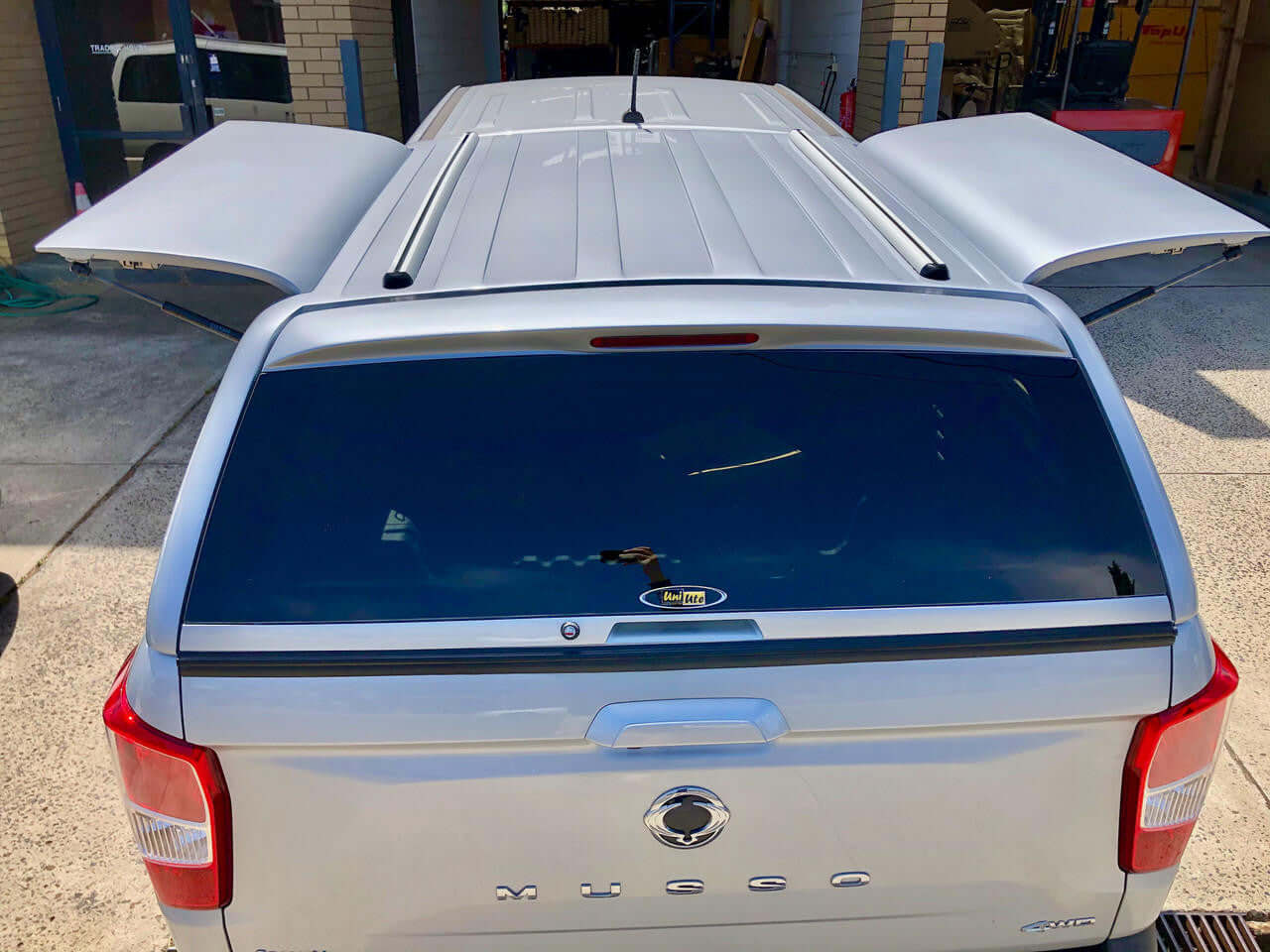 SsangYong Musso XLV Canopy FORCE PRO PLUS fitted on pickup truck
