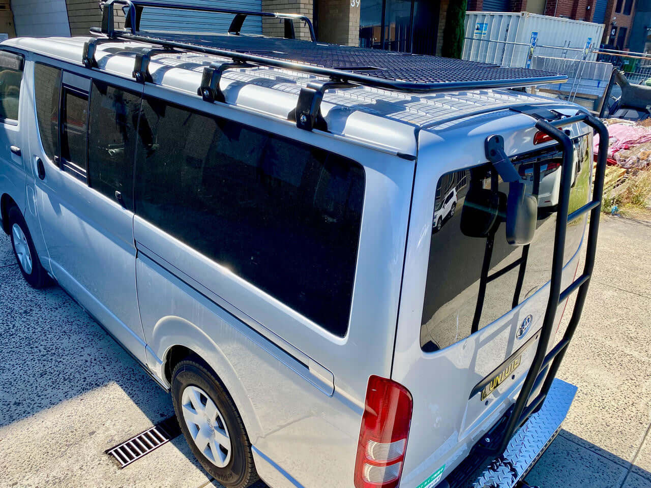 TOYOTA HIACE VAN Black Rear Ladder for Toyota HiAce 200 series 2005-2019