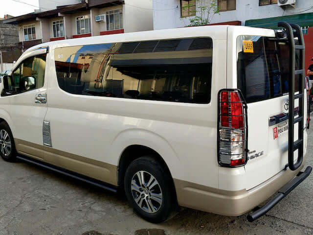 TOYOTA HIACE VAN Black Rear Ladder for Toyota HiAce 300 series 2019-2023