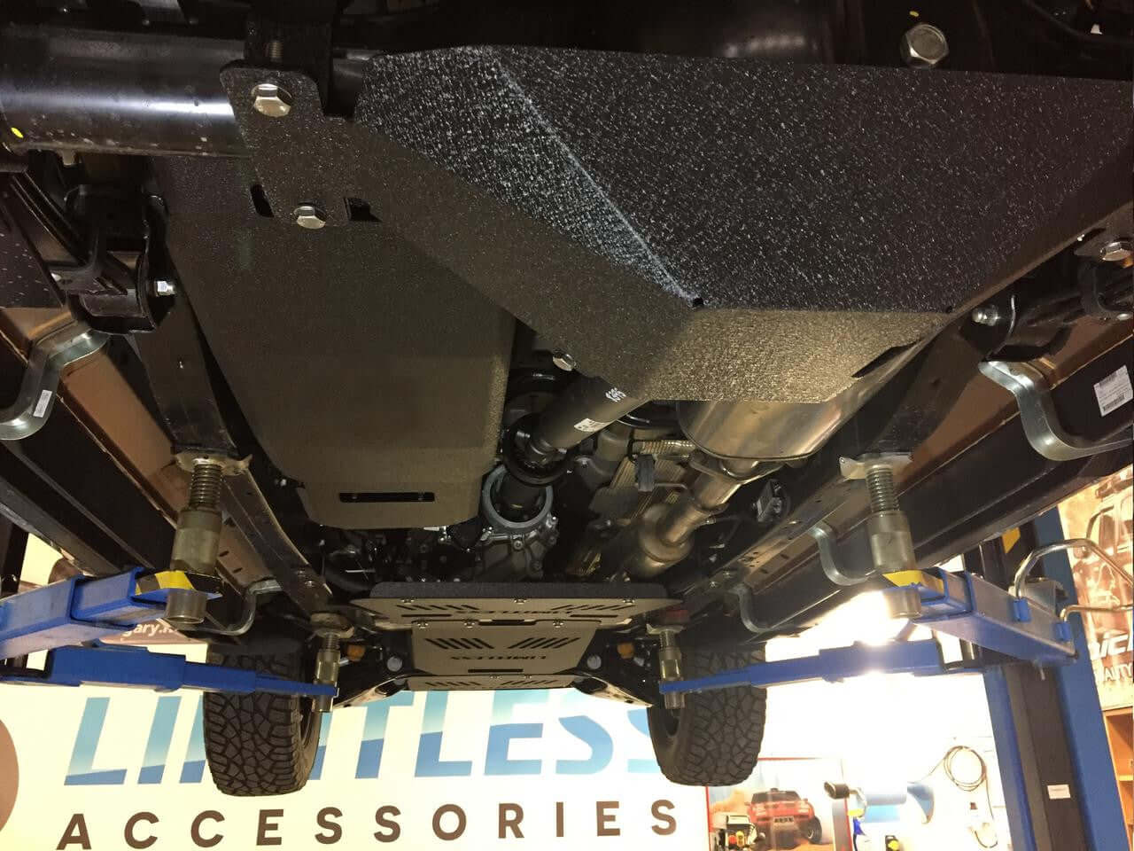 TOYOTA HILUX 5pcs Black Steel Bash Skid Plates For Toyota Hilux 2015-2023