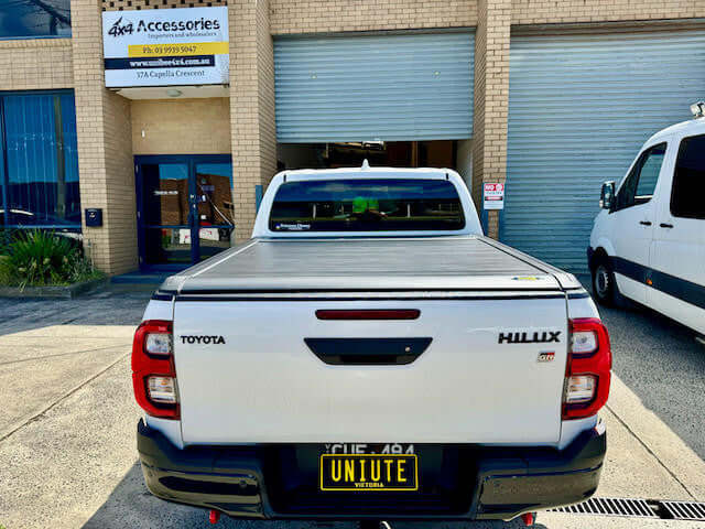 Toyota Hilux SR5 with UniUte EGen2 Electric Black Roller Shutter for models 2015-2025, showcasing hilux roller shutter at 4x4 Accessories.