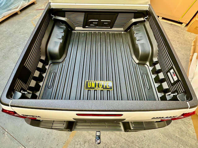 TOYOTA HILUX Rail Guard Cap Protector Cover For Toyota Hilux SR5 2015-2024