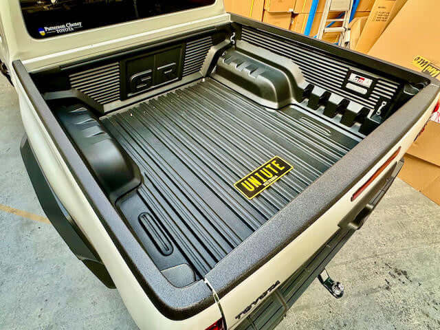 TOYOTA HILUX Rail Guard Cap Protector Cover For Toyota Hilux SR5 2015-2024