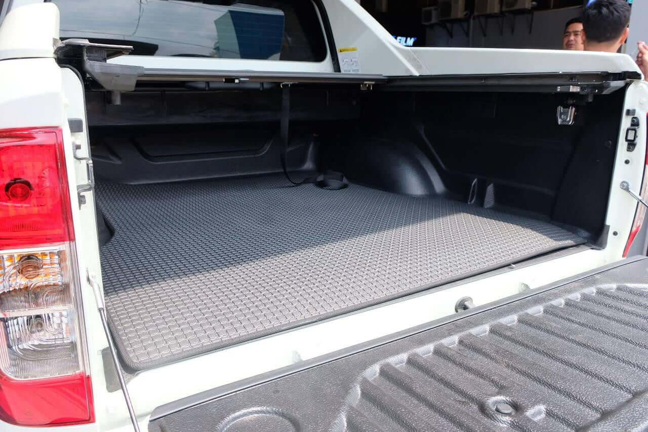 TOYOTA HILUX Tub Mat For Toyota Hilux 2015-2023
