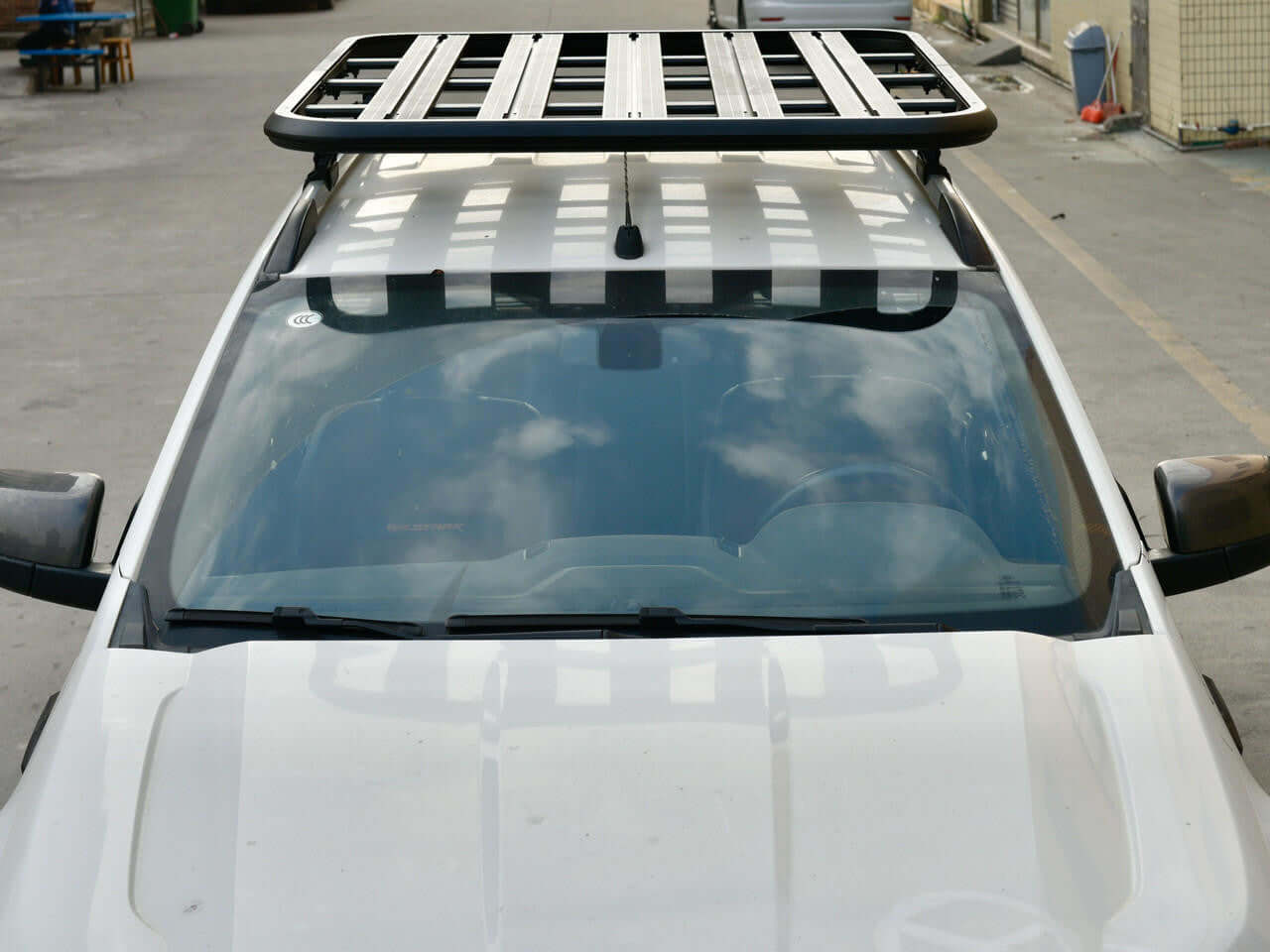 Universal Aluminium Flat Black Roof Rack 1.55m