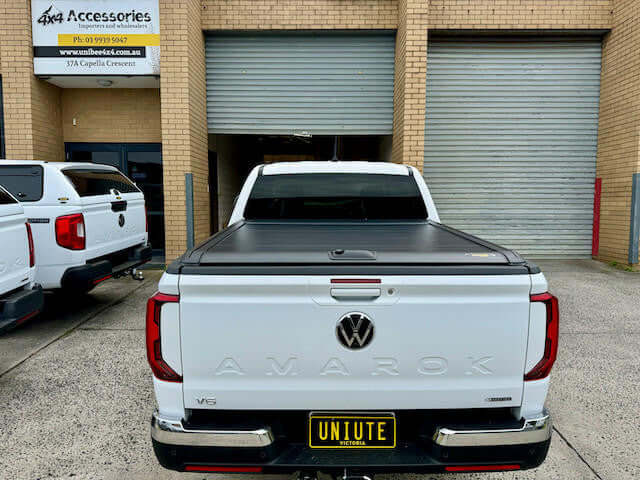 Volkswagen Amarok with Gen2 Manual amarok roller shutter at 4x4 Accessories shop